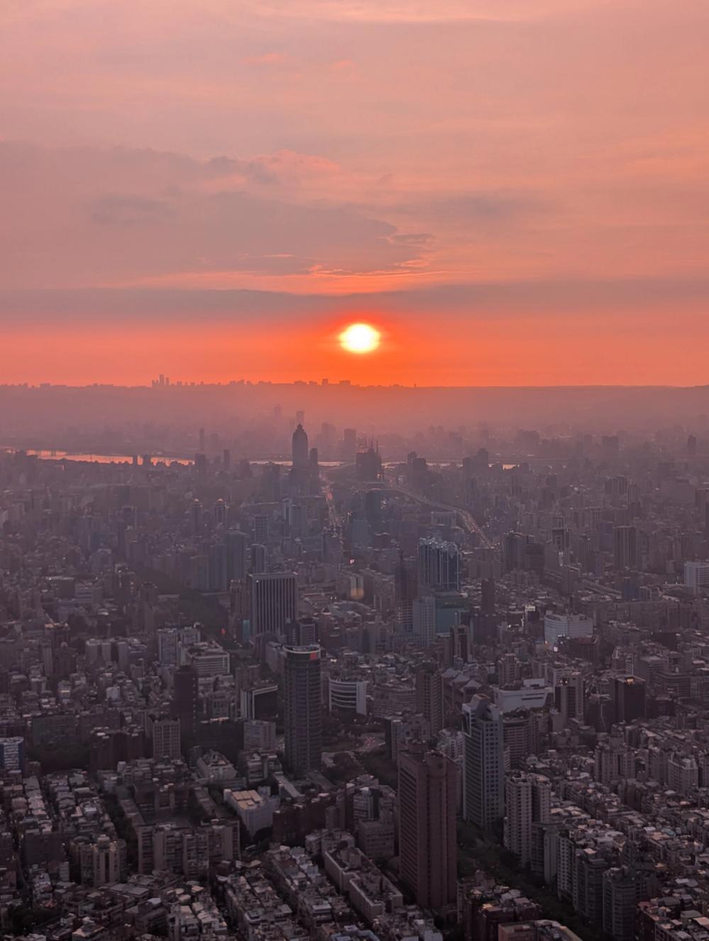 Sonnenuntergang vom Taipei 101