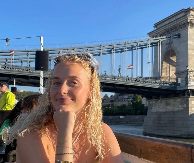 Isabella Krog er med til at arrangere Blue Ocean Music Festival i Ebeltoft.