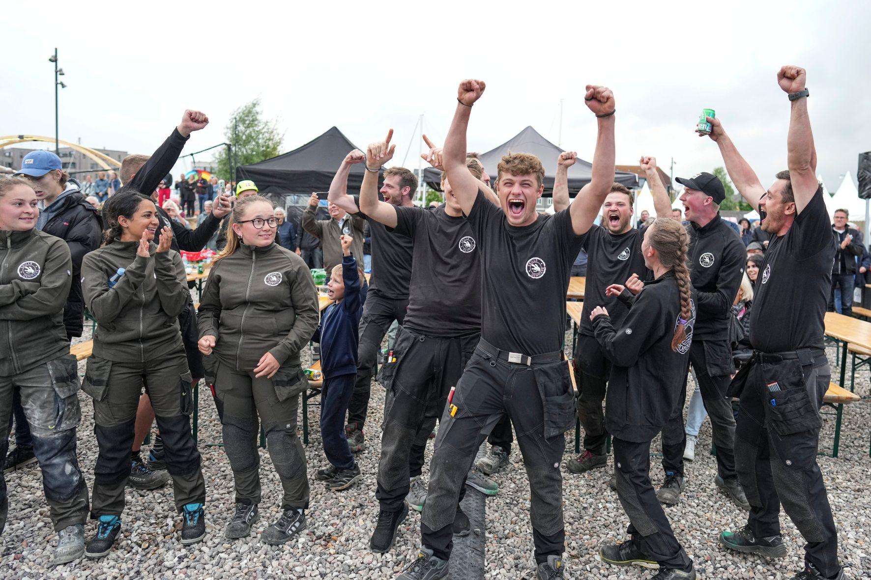 Vinderne af Verdens Vildeste Brobyggere 2022. Foto: Claus Fisker