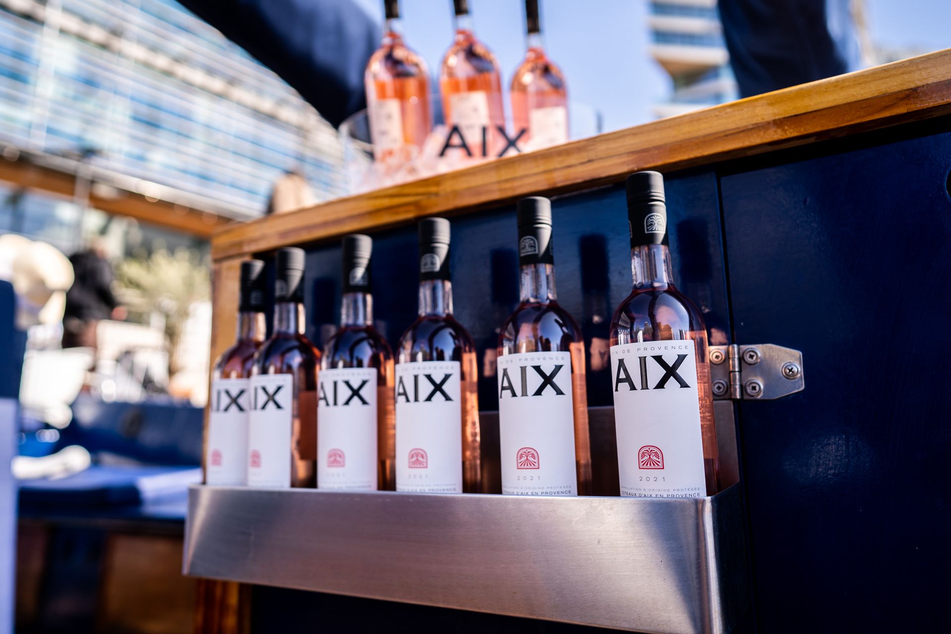 Floating AIXperience