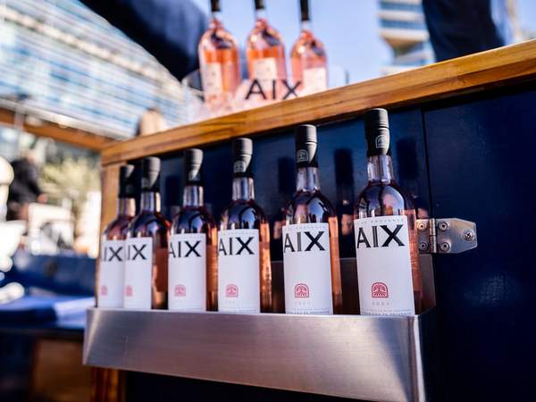 Floating AIXperience
