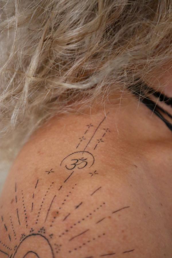 Fineline tattoo