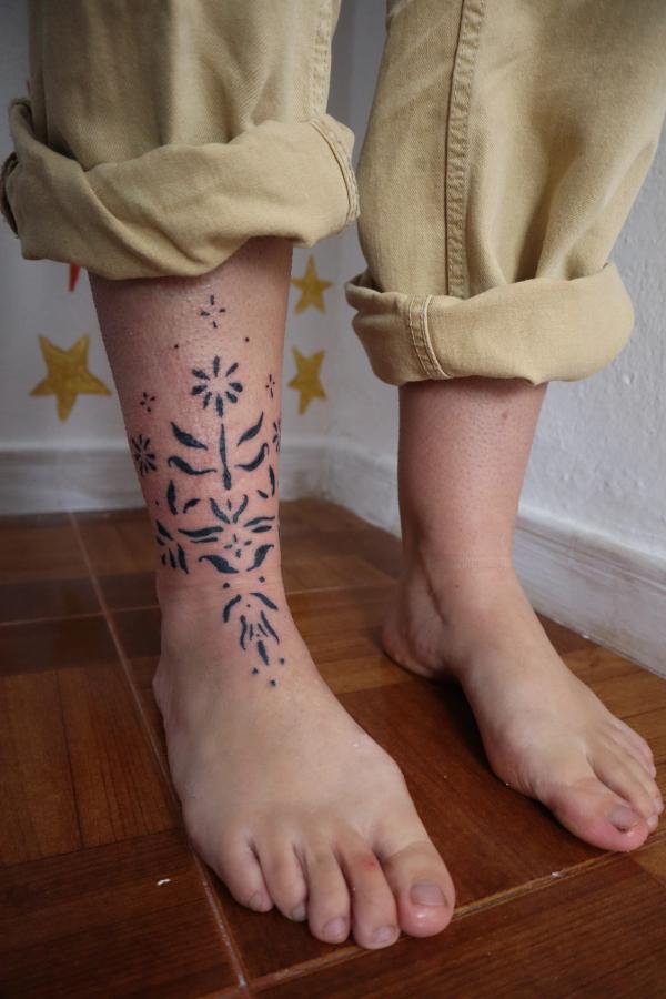 painted ankle