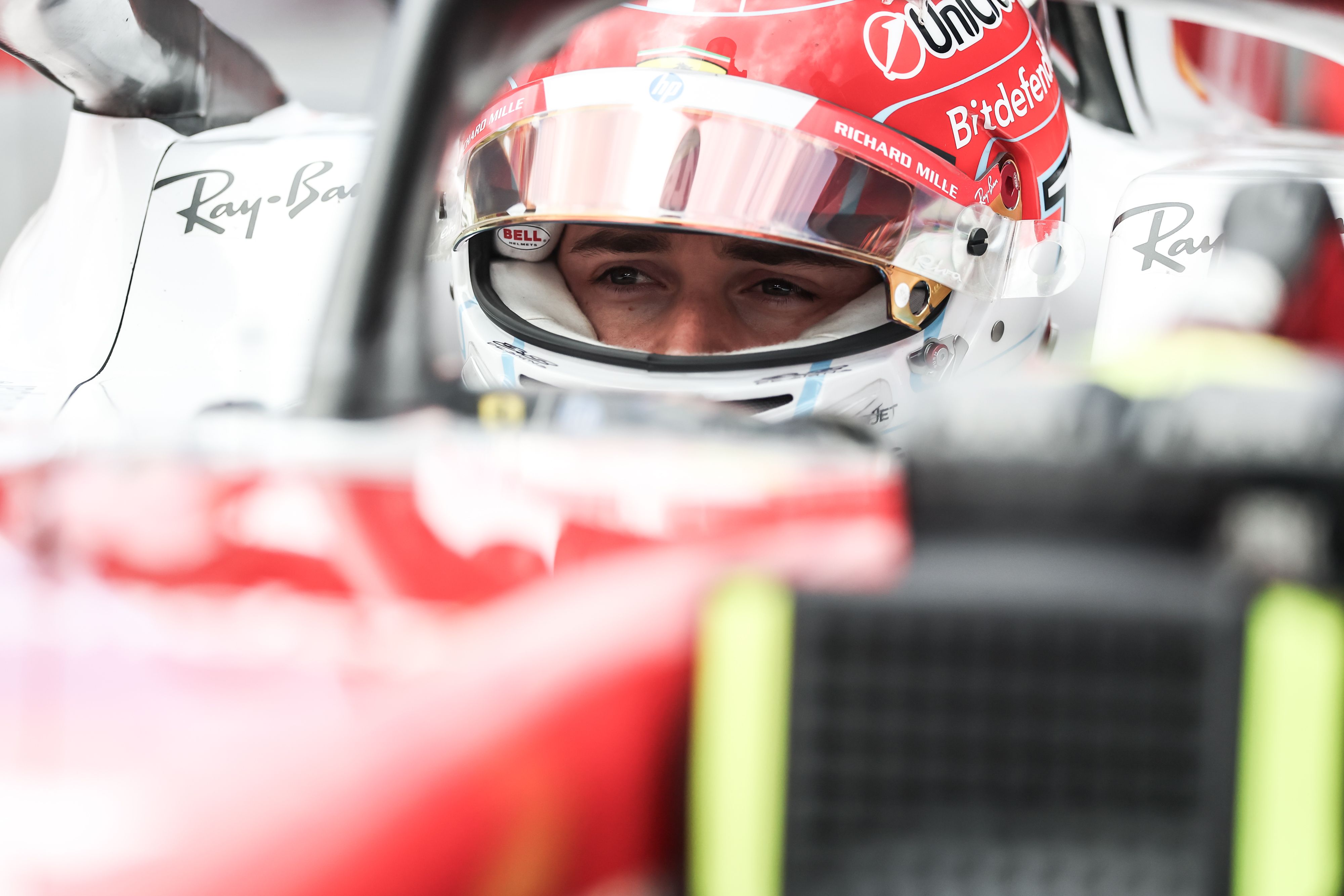 Beyond the Garage: What Friday in Melbourne Revealed About F1 2026
