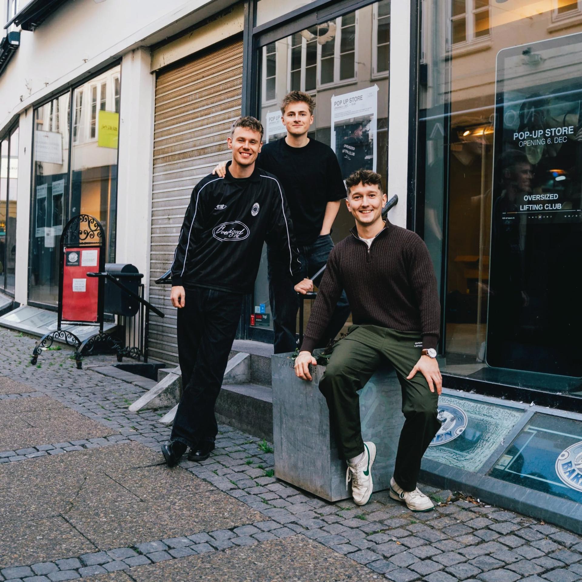 Oversized Lifting Club har gjort retur til en styrke