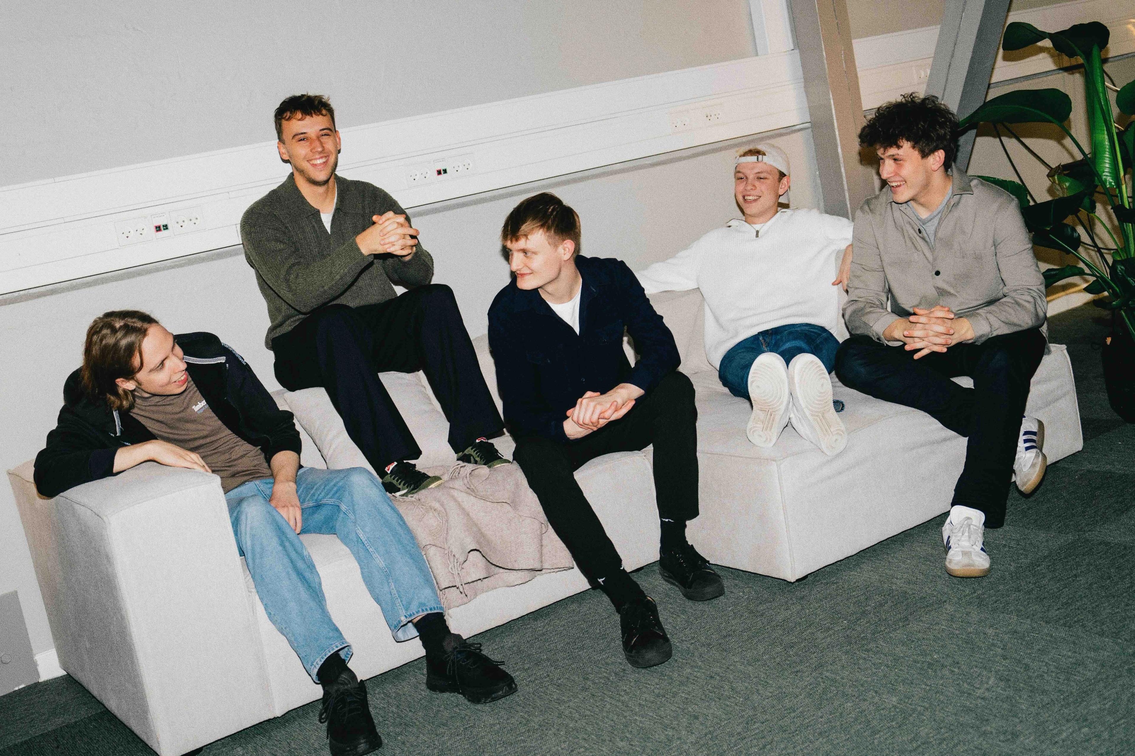 DaxMedia og Returnflows går sammen om at skabe fremtidens returløsning logo