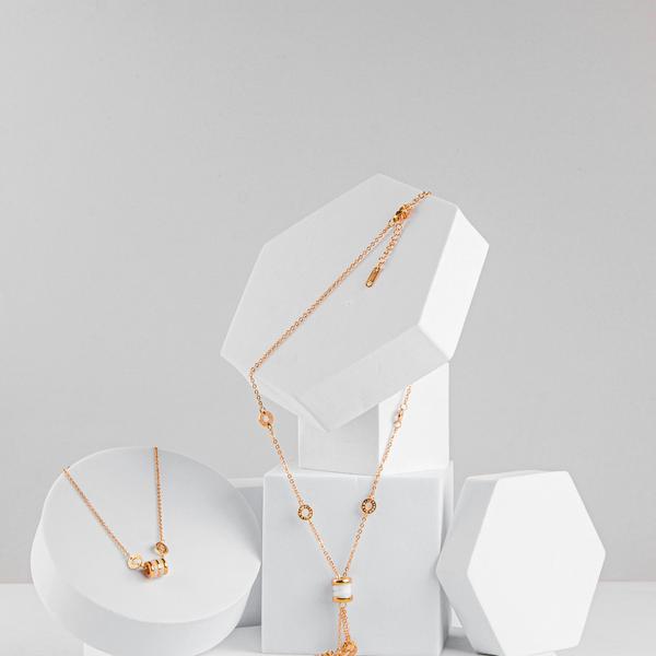 gold bangle