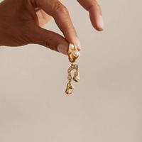 gold ring thumbnail 2