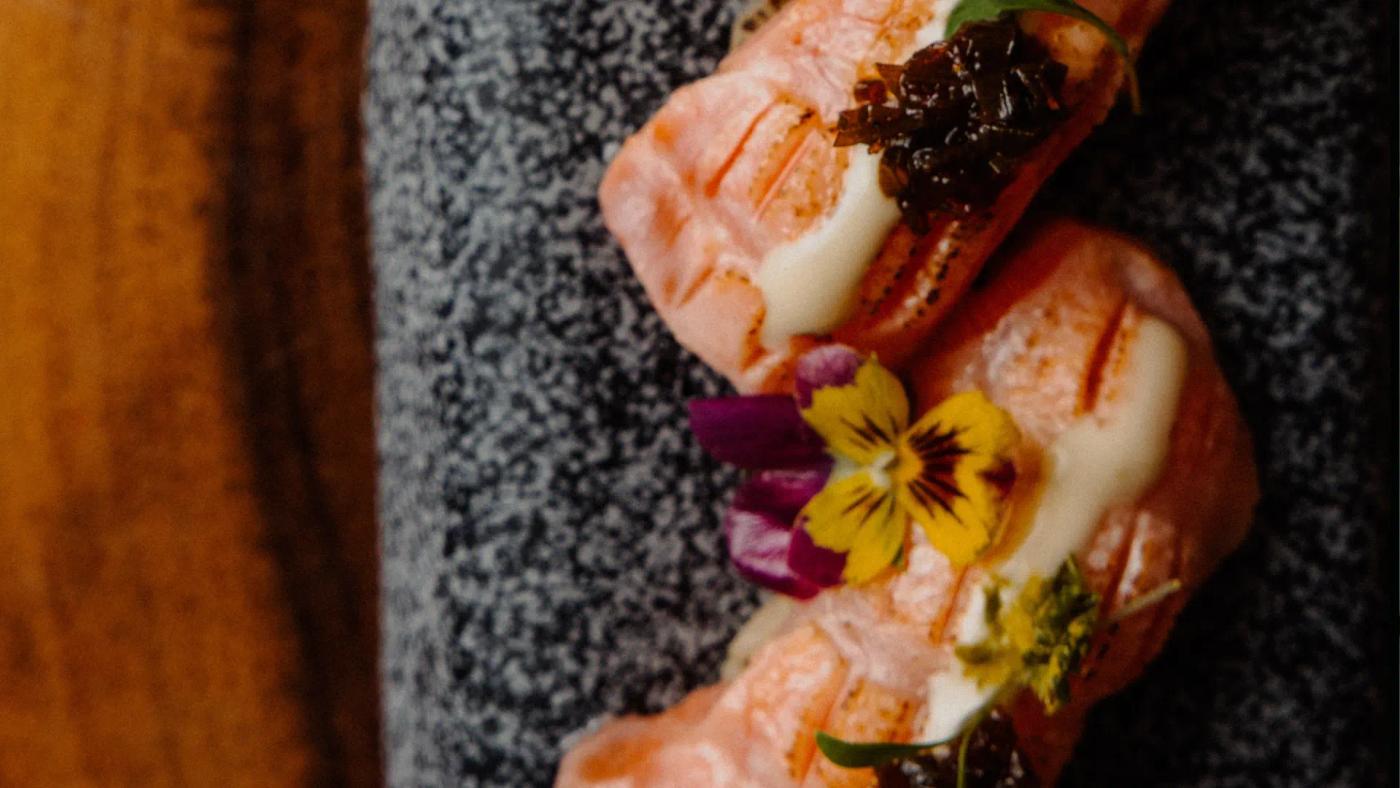 Ingredients autèntics com togarashi i ají groc aporten ànima als nostres plats a Arko Restaurant