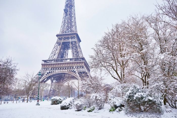 Snowy Paris