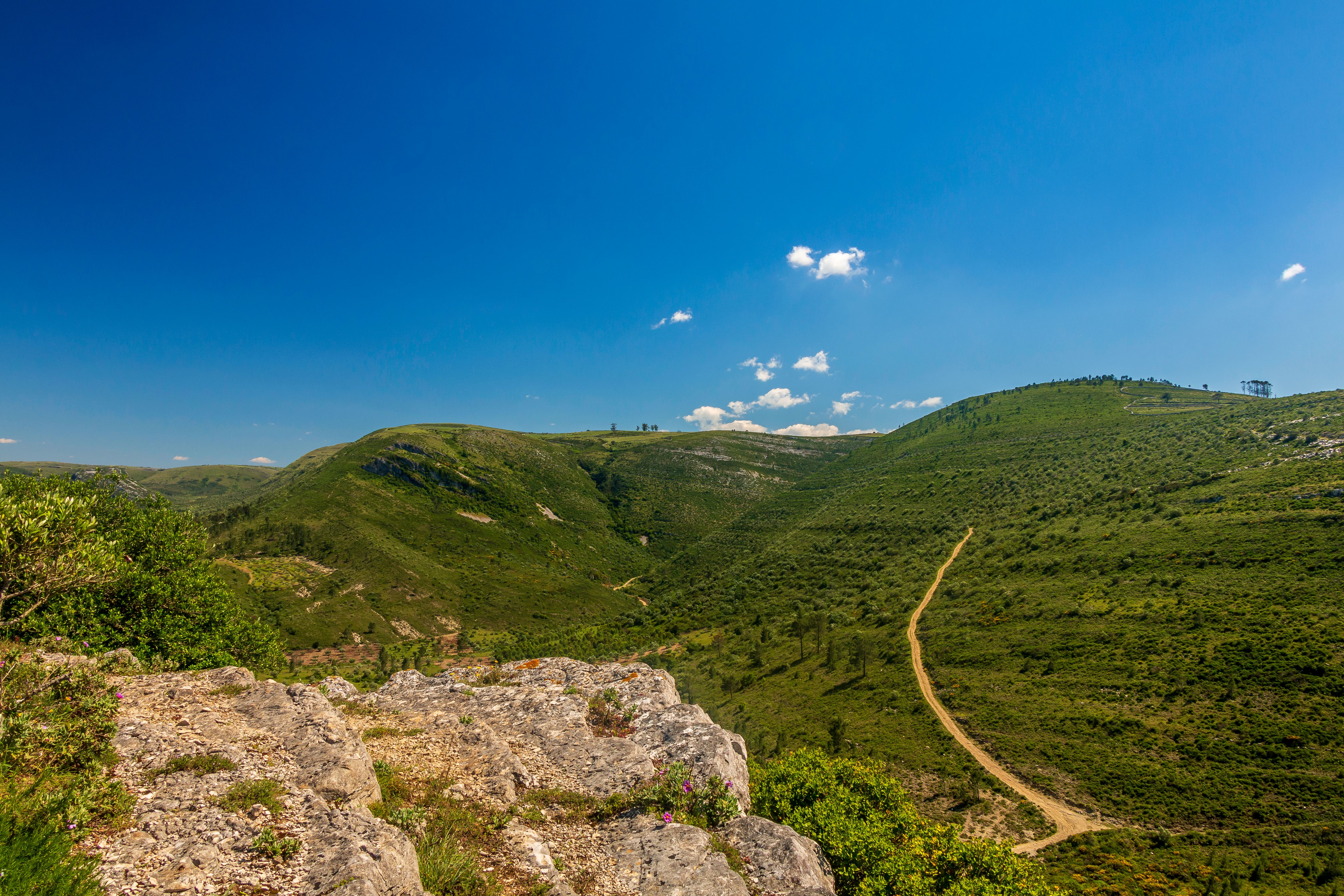 Scenic view of the mountain range of Aire and Candeeiros in Fórnea and Alvados area of Portugal