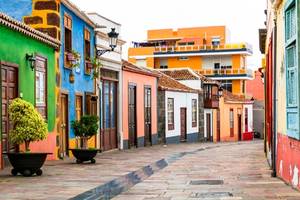 Colourful streets of Los llanos de Aridane town. La Palma, Canary Islands