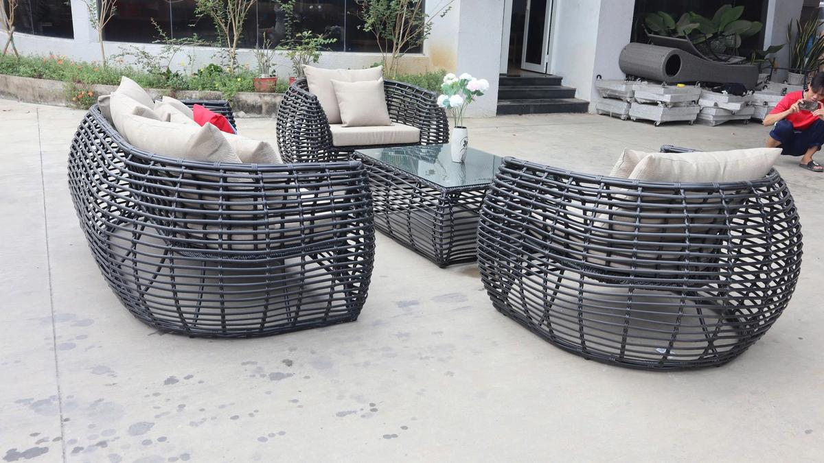 Housewarming & Hostess Gifts