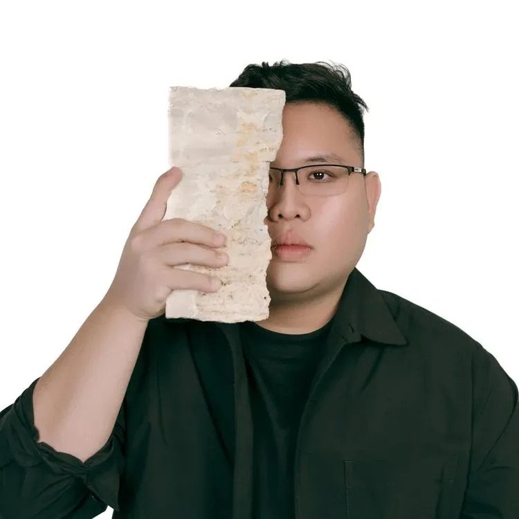 Ethan Lau