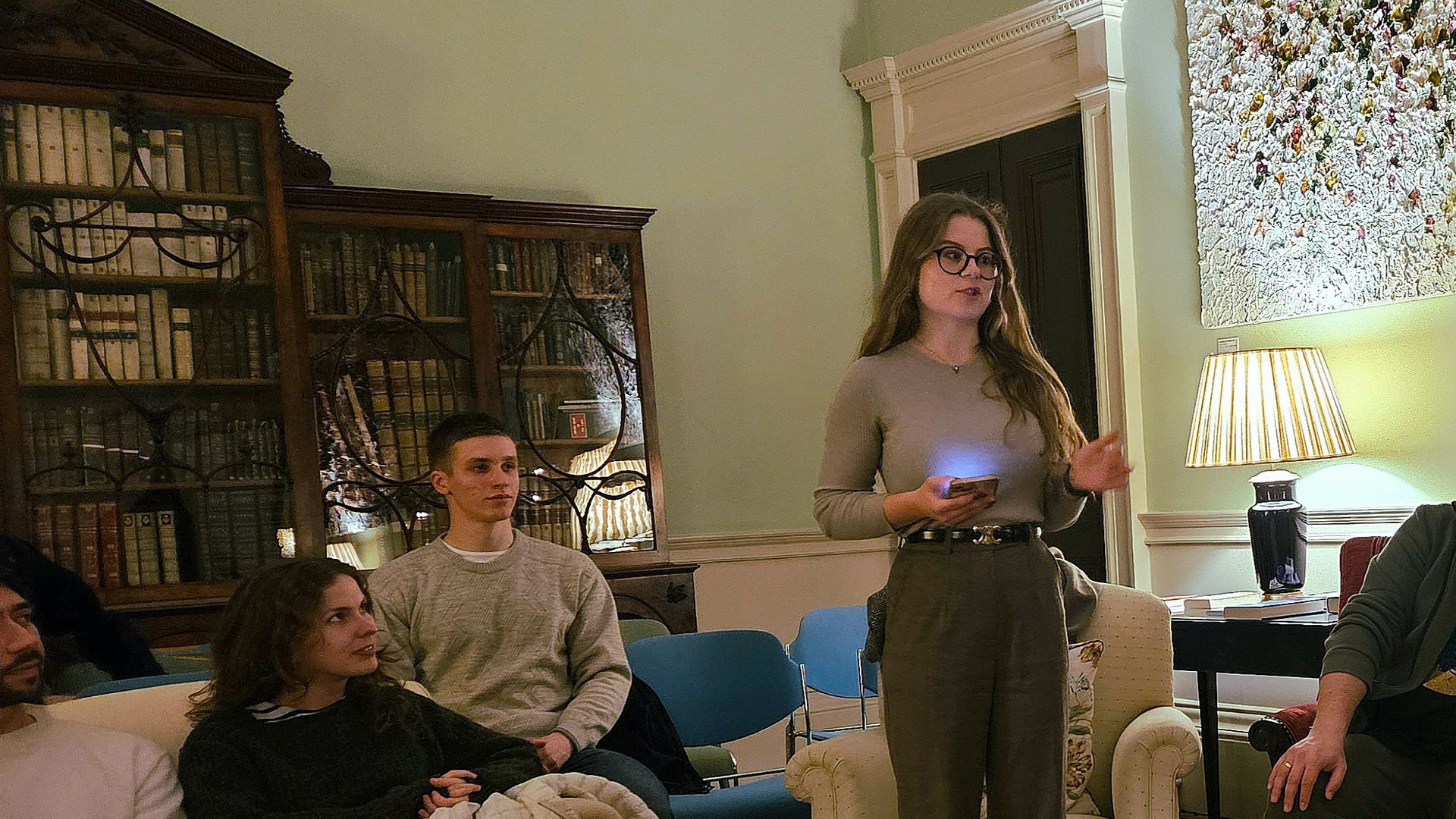 CUUS members at a talk with Mykola Yurlov