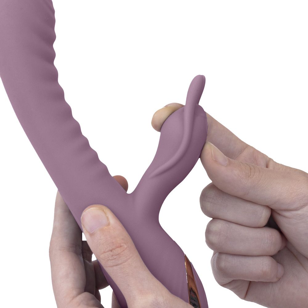 Vibrador con Rabbit 