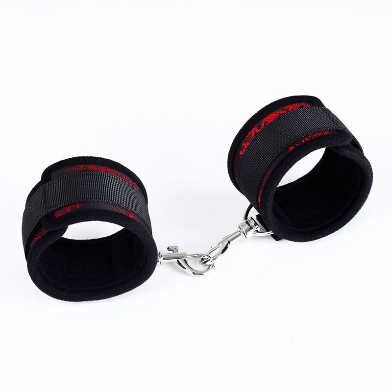 Ohmama fetish ataduras acolchadas de nylon