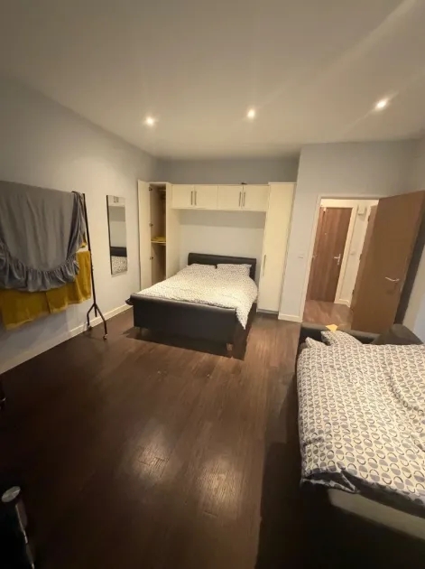 1 Bed Flat furnished is available to rent in Hayes Harlington UB3 - View 6