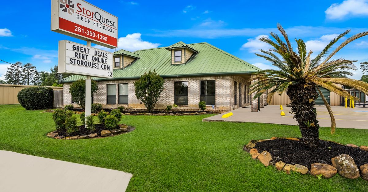 Self Storage Units in Spring, TX at 23103 Gosling Road | StorQuest