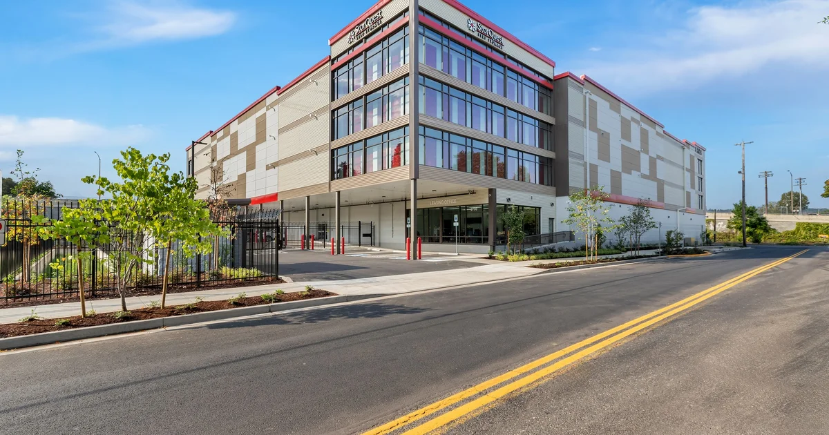 StorQuest Self Storage