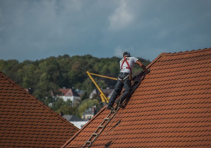 Jak czyścić dachówki