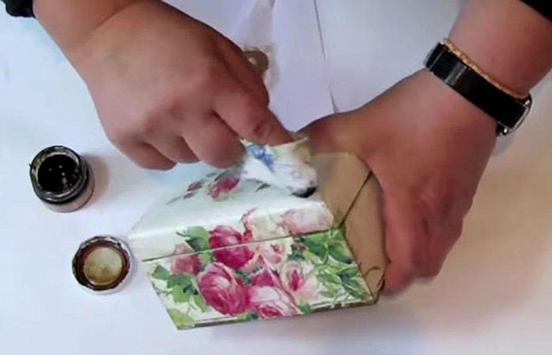 Zdobienie techniką decoupage’u