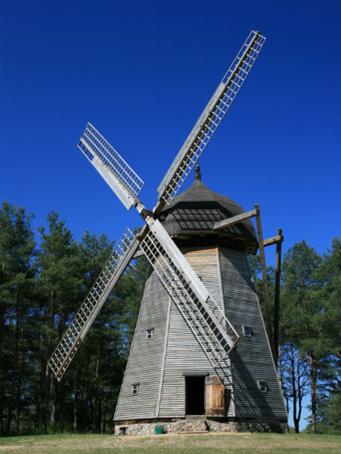 Skansen w Olsztynku