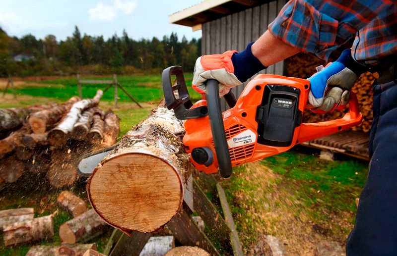 Akumulatorowe narzędzia ogrodowe Husqvarna