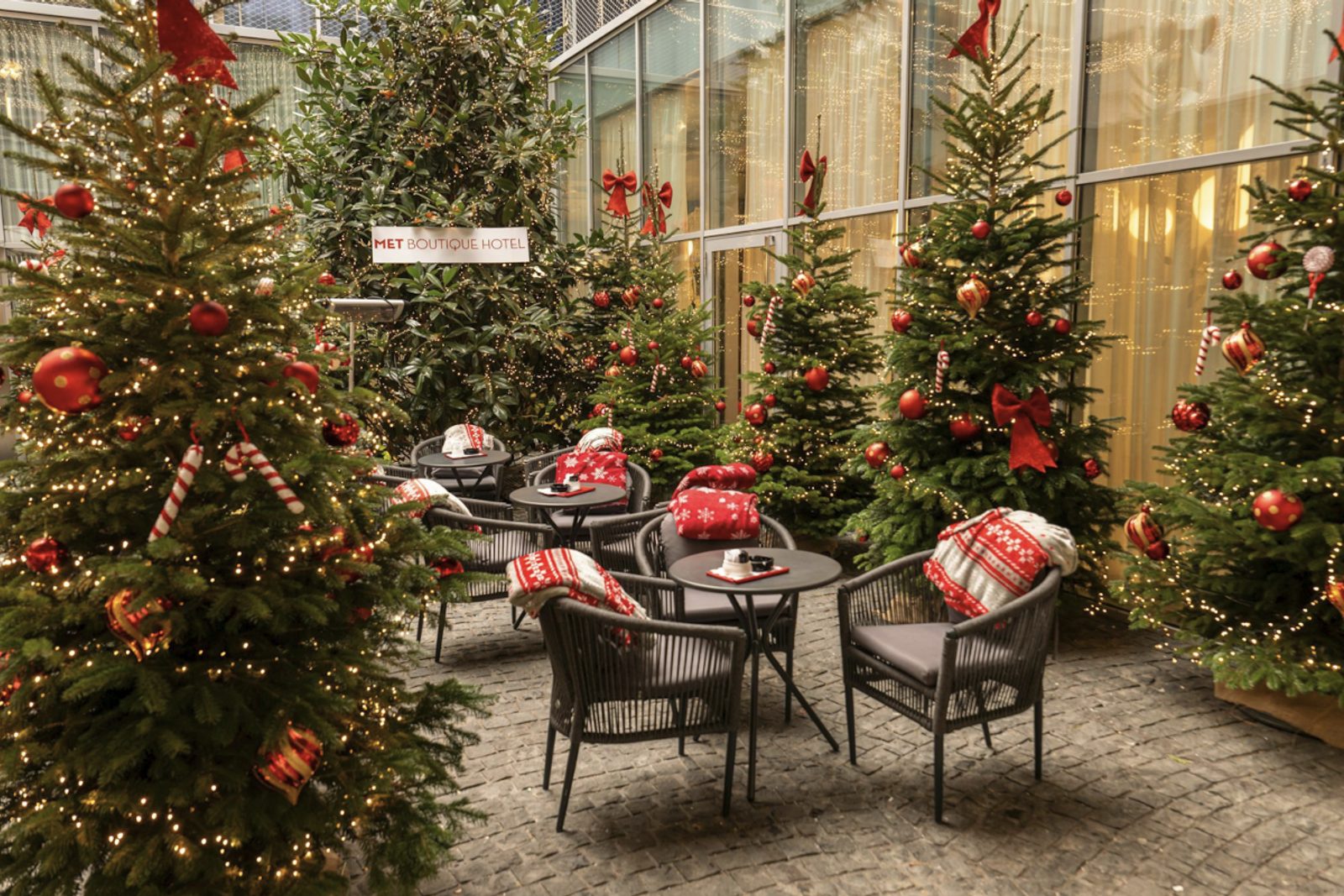 sztuczne choinki