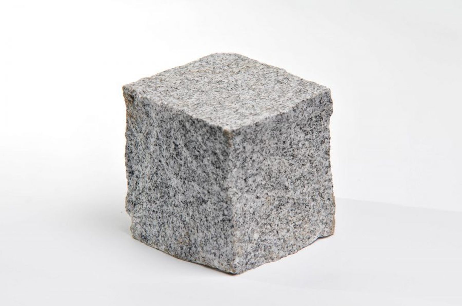 granit strzegomski
