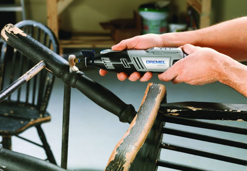 Nowy akumulatorowy Dremel 8220
