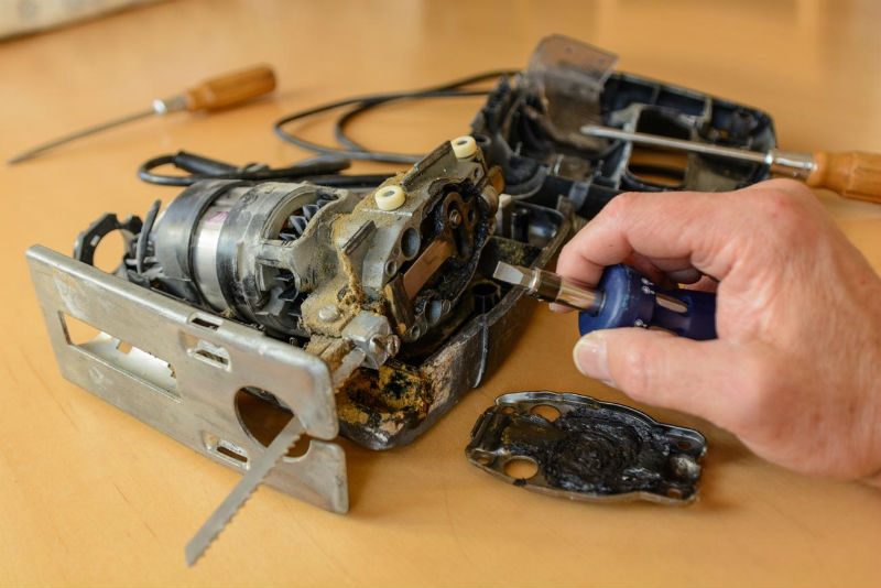 Jak dbać o elektronarzędzia?