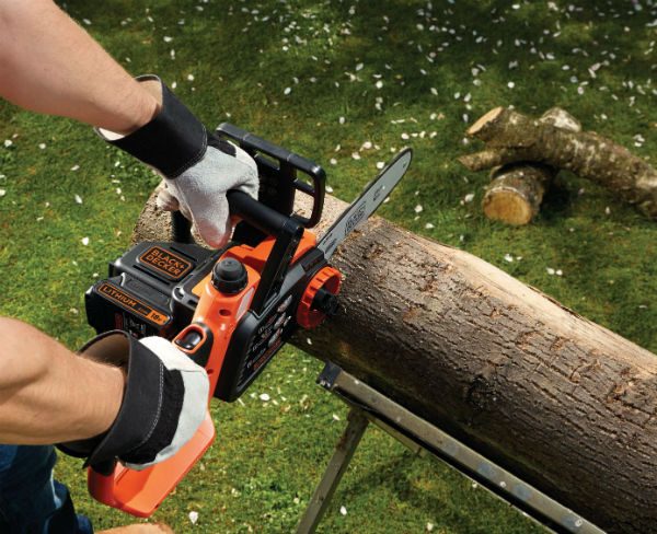 Akumulatorowe pilarki łańcuchowe Black+Decker
