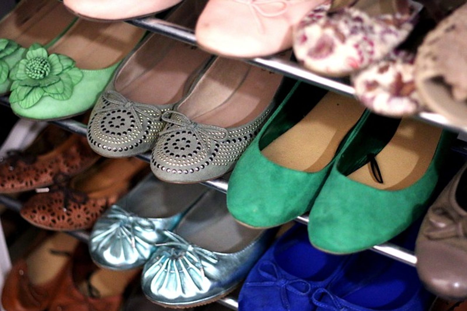 Jak znaleźć wymarzoną szafkę na buty?