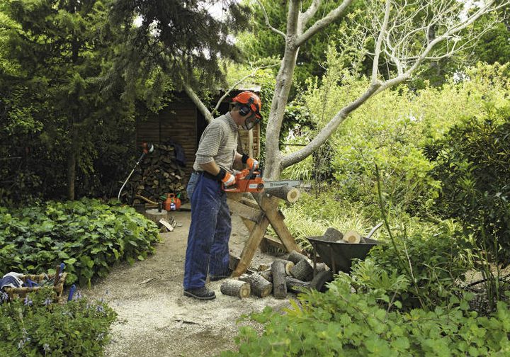 Ilustracja do artykułu „HUSQVARNA”