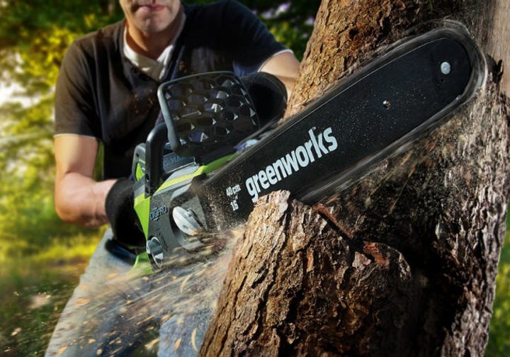Jak używać pilarki - Greenworks