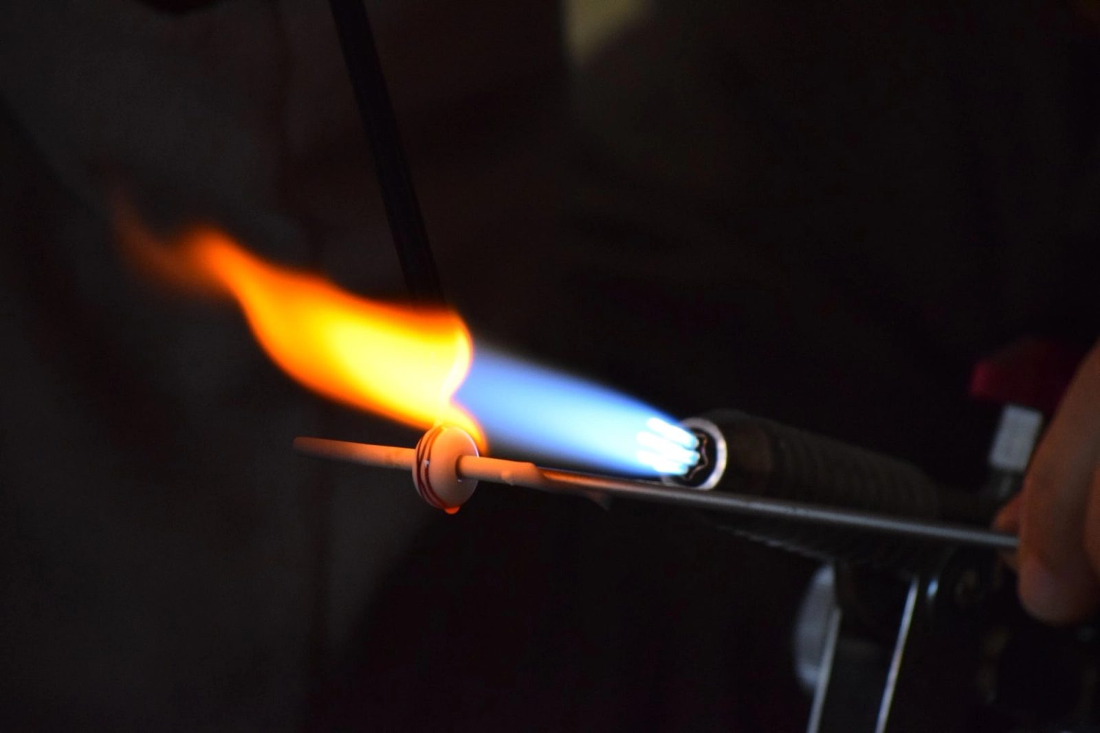 Ilustracja do artykułu „Palnik dekarski - jak wybrać?”