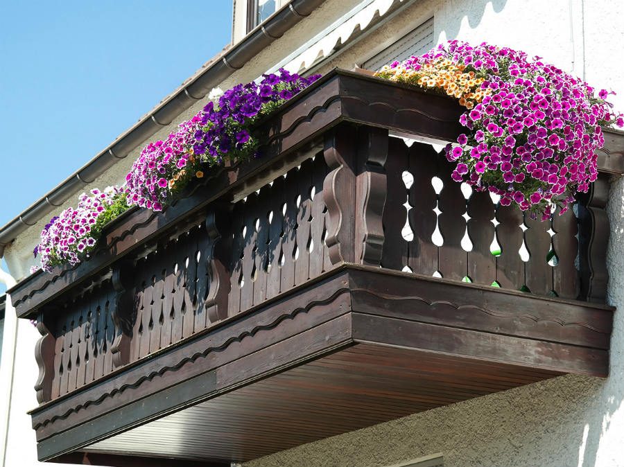 drewniany balkon