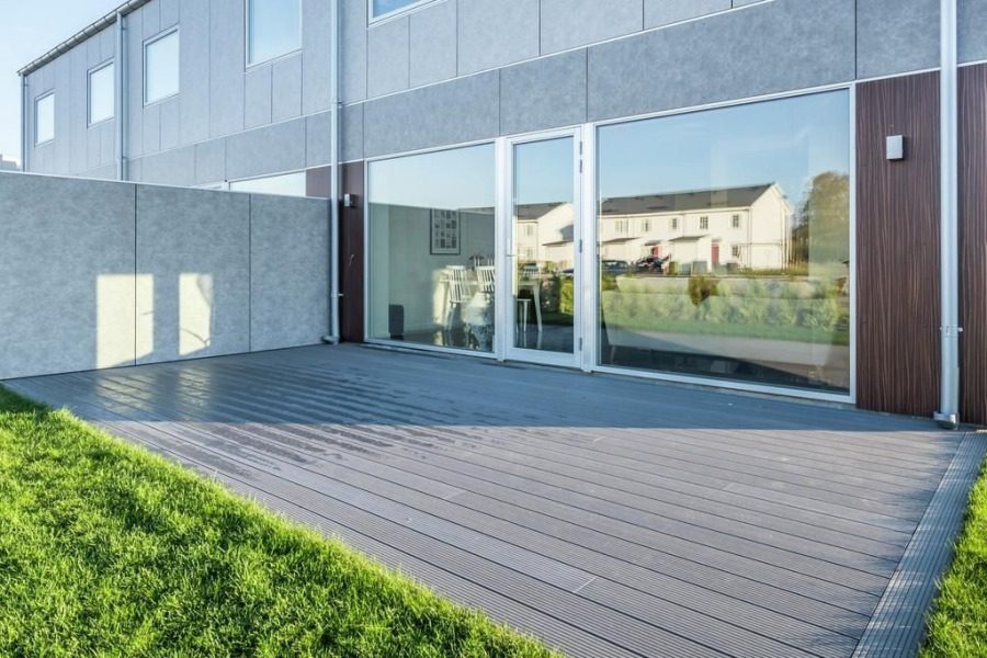 Deski kompozytowe do budowy tarasów i balkonów
