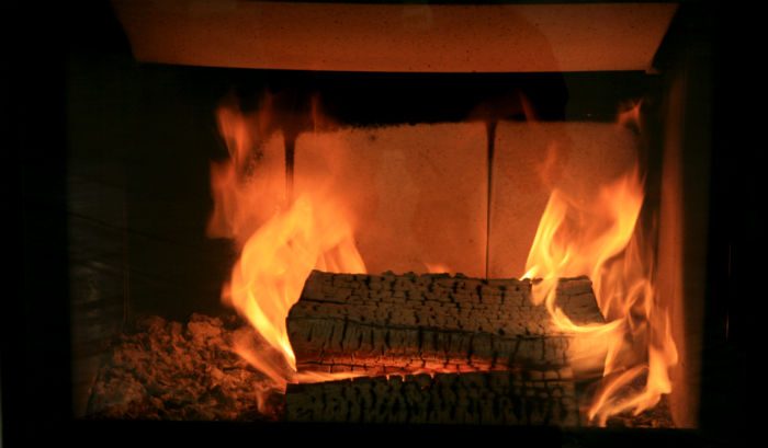 Jak palić w kominku
