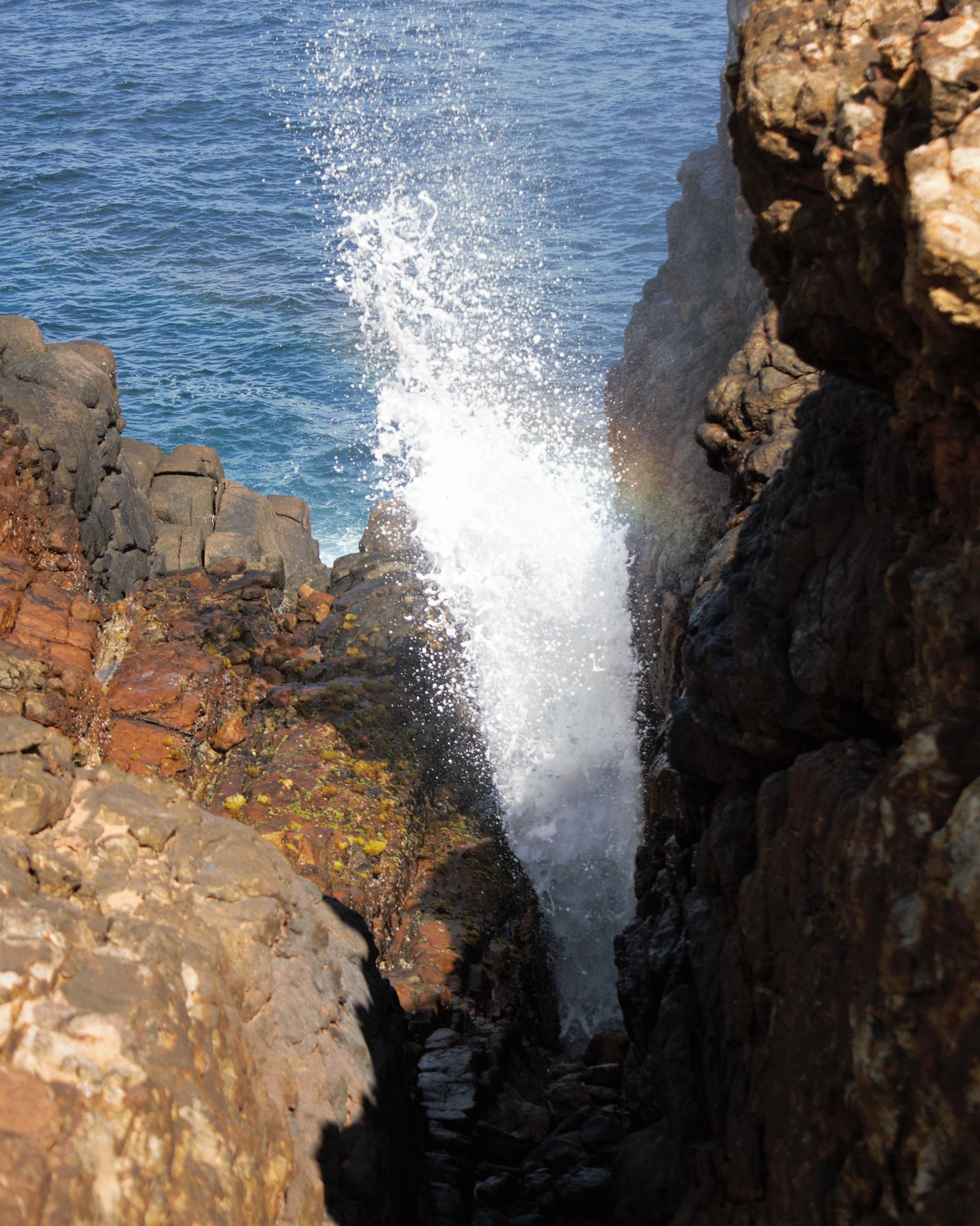 HUMMANAYA BLOW HOLE