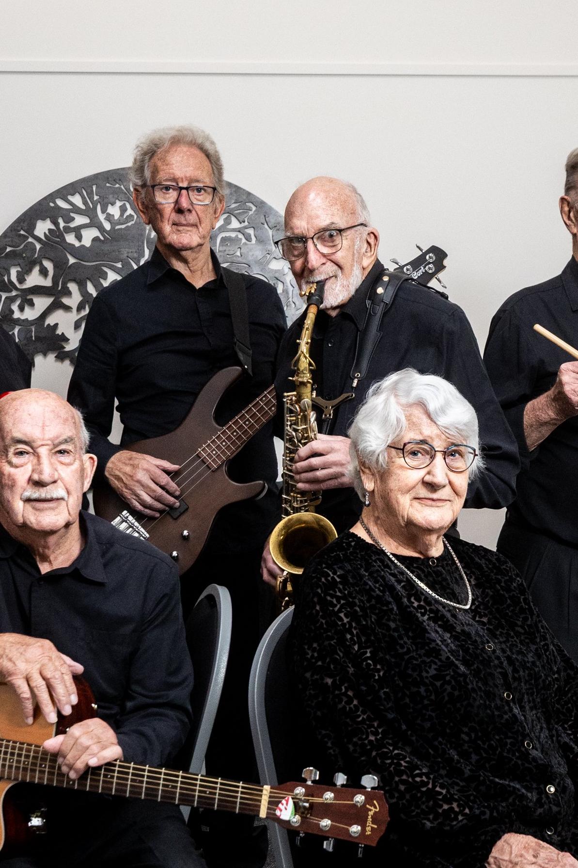 Nostalgia band members