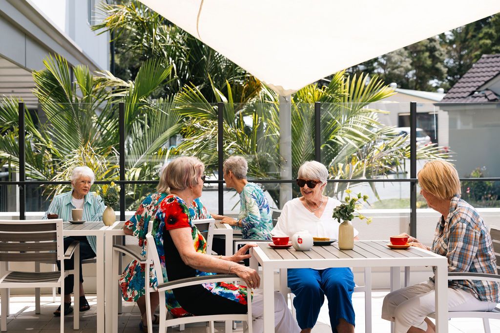 residents at breakfast