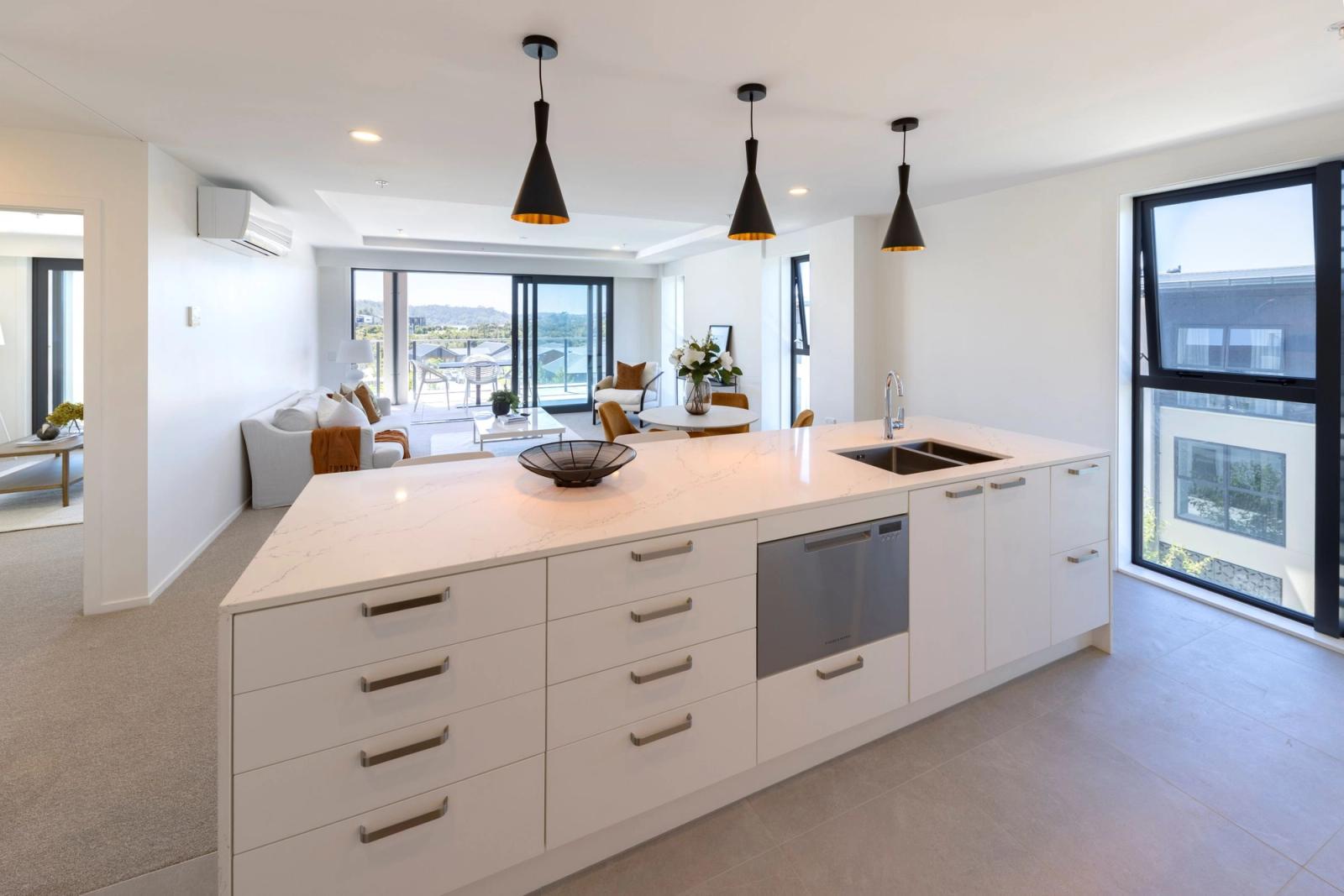 Kitchen, living & dining