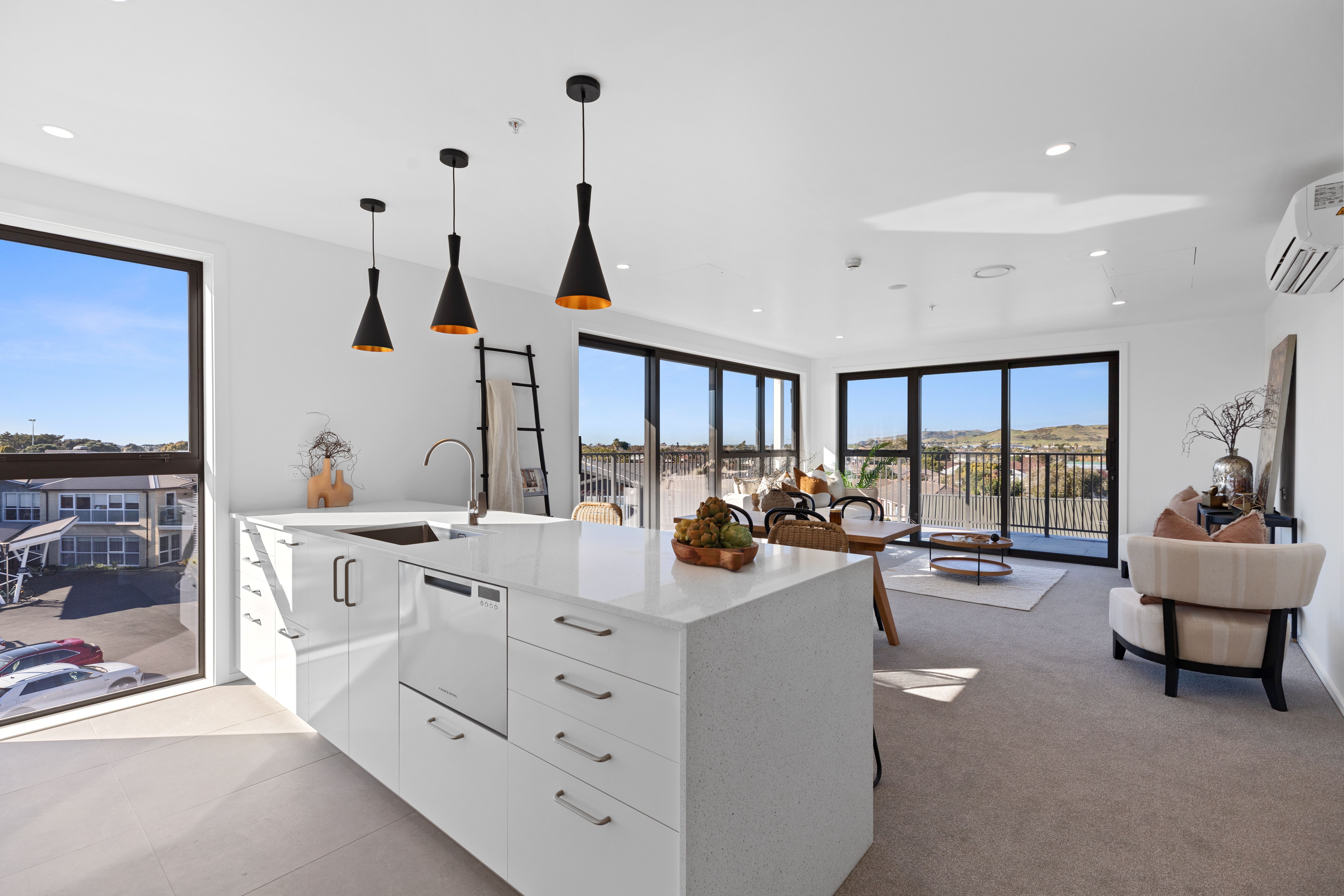 Kitchen, living & dining