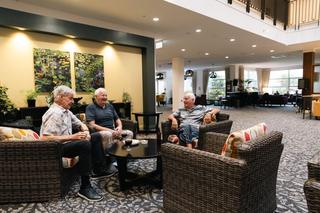 Residents eating lunch