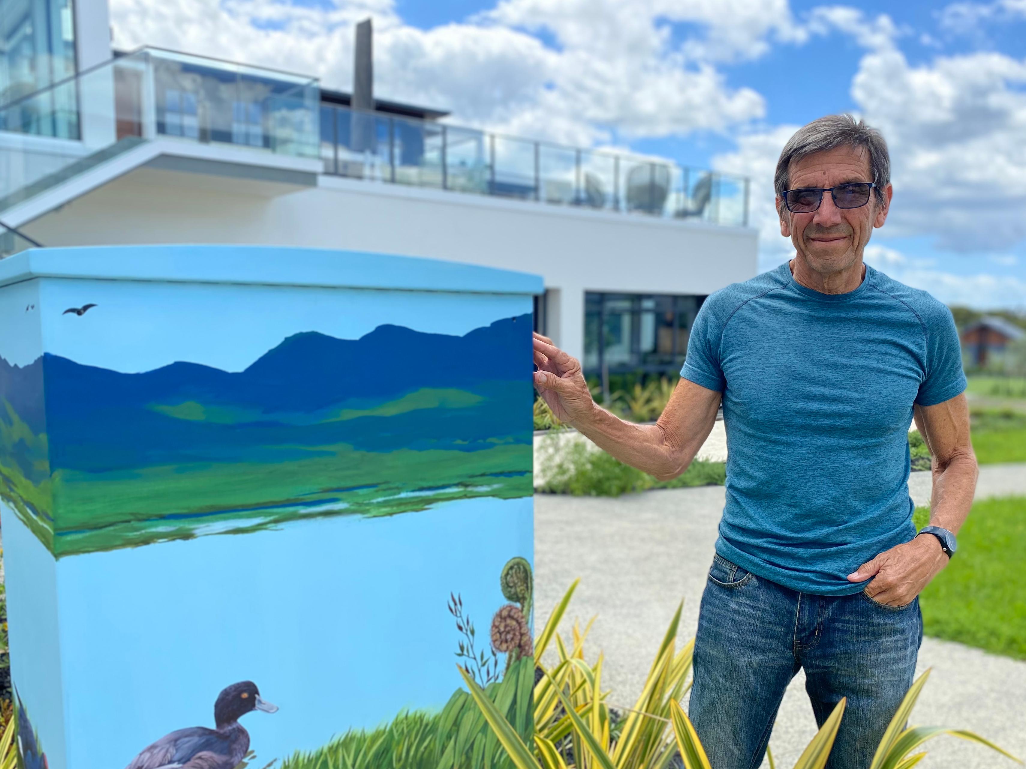 Orion Point resident and artist Louis Statham