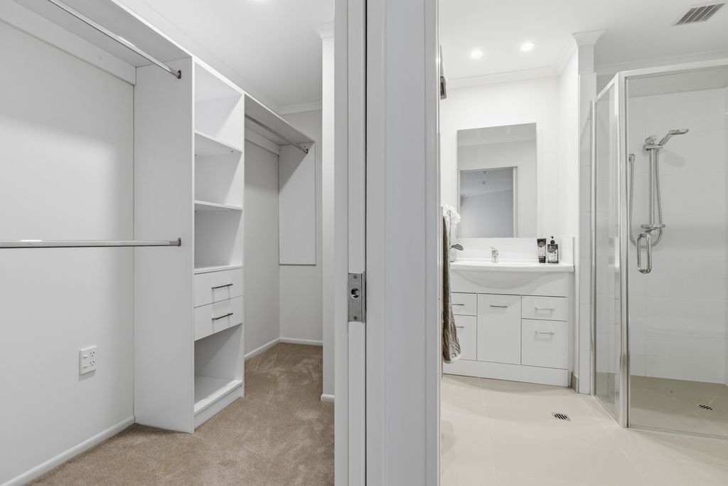 Wardrobe/Ensuite