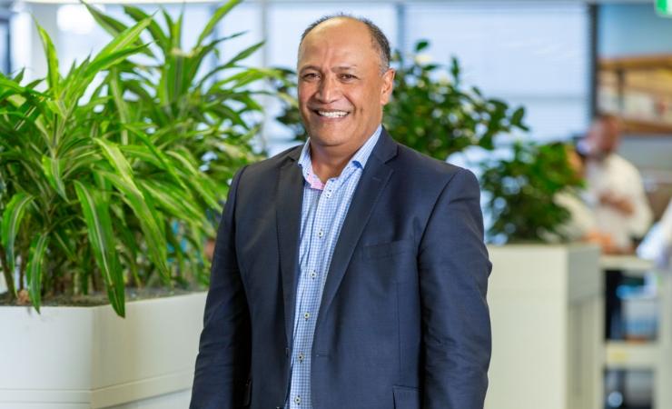 Ken Lotu-Iiga, Director