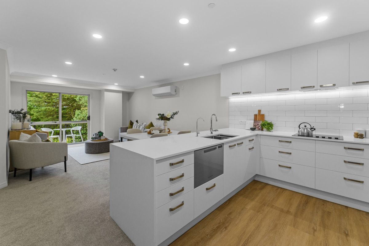 Kitchen/Dining/Lounge